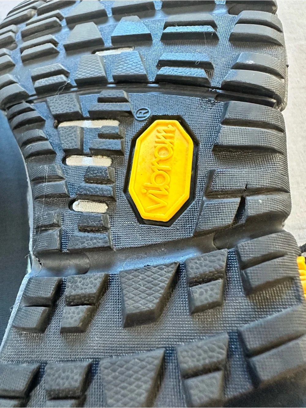 Merrell‎ Gray and Yellow Athletic Sneakers